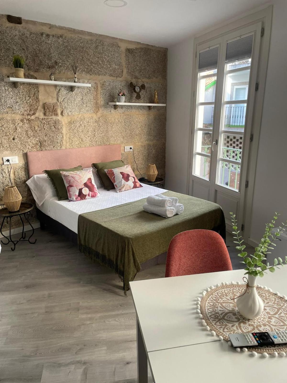 Apartamentos Sarabia Loft Ourense Luaran gambar